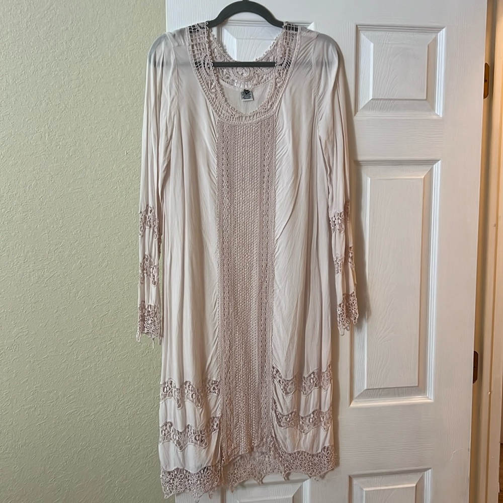 Lace Effect Midi Shift Dress